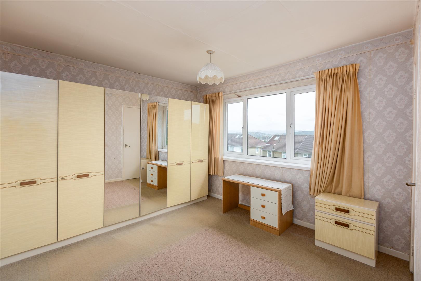 Torrington Road, Gendros, Swansea, SA5 8DU